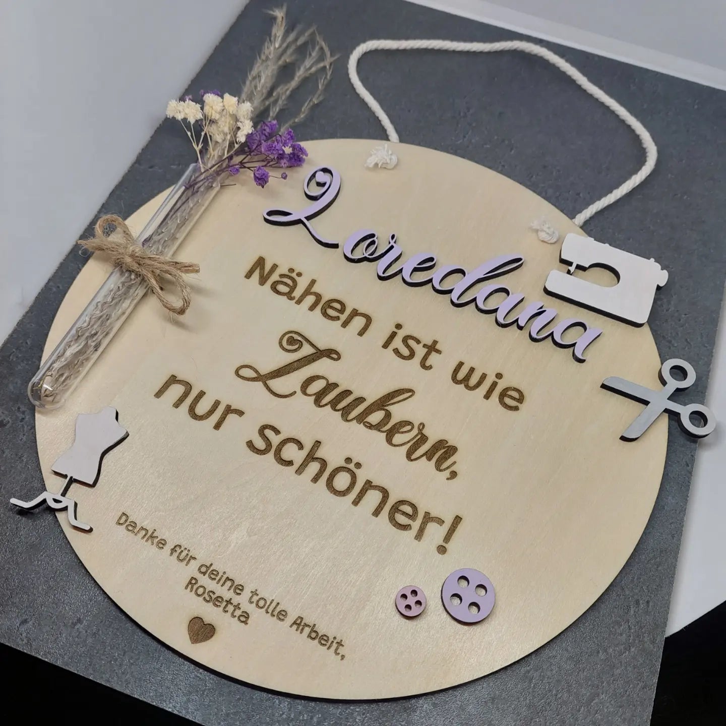 Geschenk an Schneiderin personalisiert