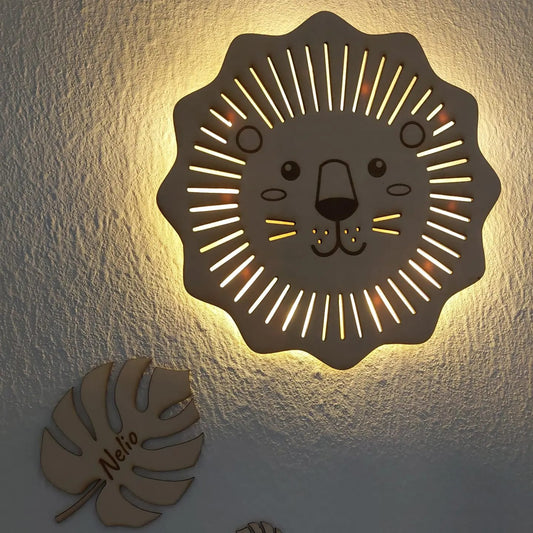 Wandlampe für Kinder aus Holz personalisiert