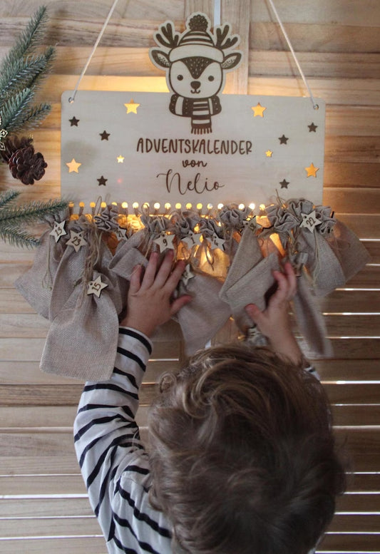 Adventskalender für Kinder mit Namen, Adventskalender zum befüllen, personalisierter Adventskalender Kinde, Großer Adventskalender aus Holz